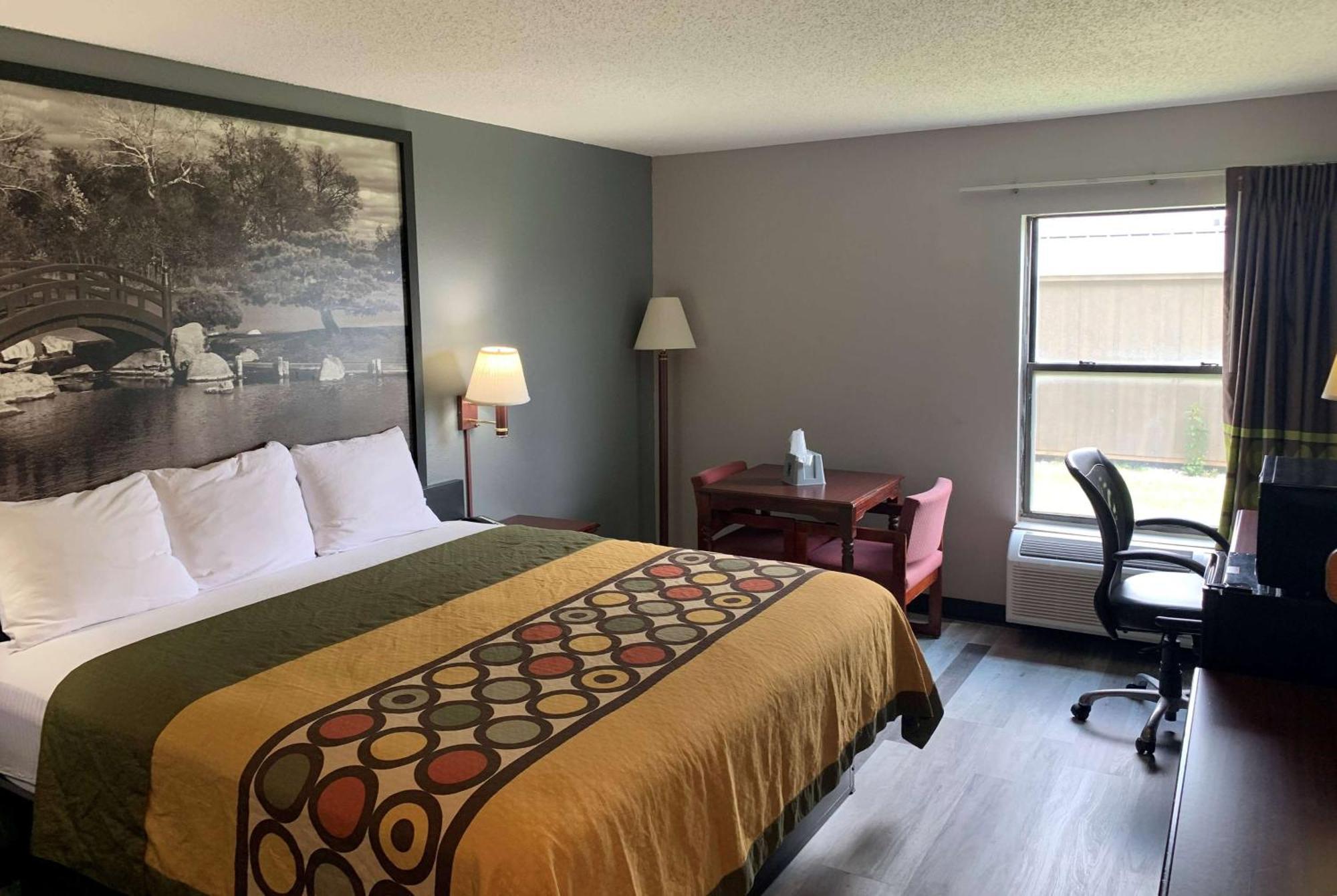 Hotel Super 8 By Wyndham Chenoa Extérieur photo